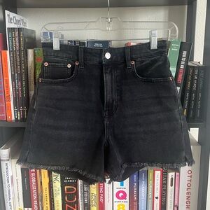 American Eagle highest rise 90s boyfriend short